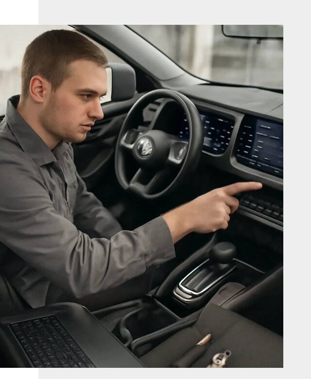 Русификация автомобиля Nissan N7 под ключ в Кронштадте официально
